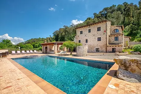 Villa de charme avec piscine à louer Can Catalonia | ChicVillas