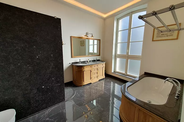 Chateau Classic SouthWest - Location villa de luxe - Provence / Cote d Azur / Mediterran. - ChicVillas - 23