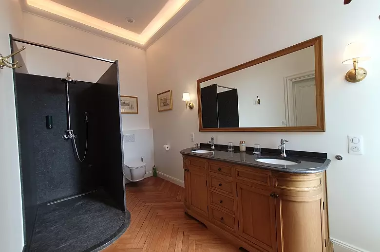 Chateau Classic SouthWest - Location villa de luxe - Provence / Cote d Azur / Mediterran. - ChicVillas - 27